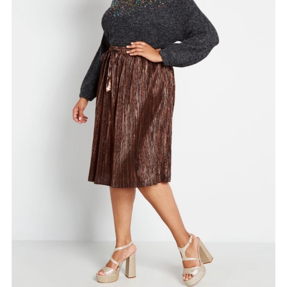 NWT MODCLOTH Bronze Metallic Micro Pleat Midi Skirt
